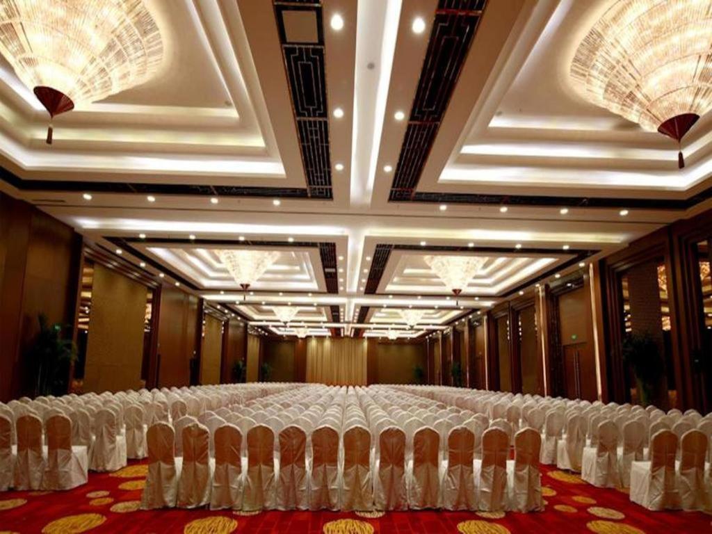 Shenyang Rayfont International Hotel Exterior photo