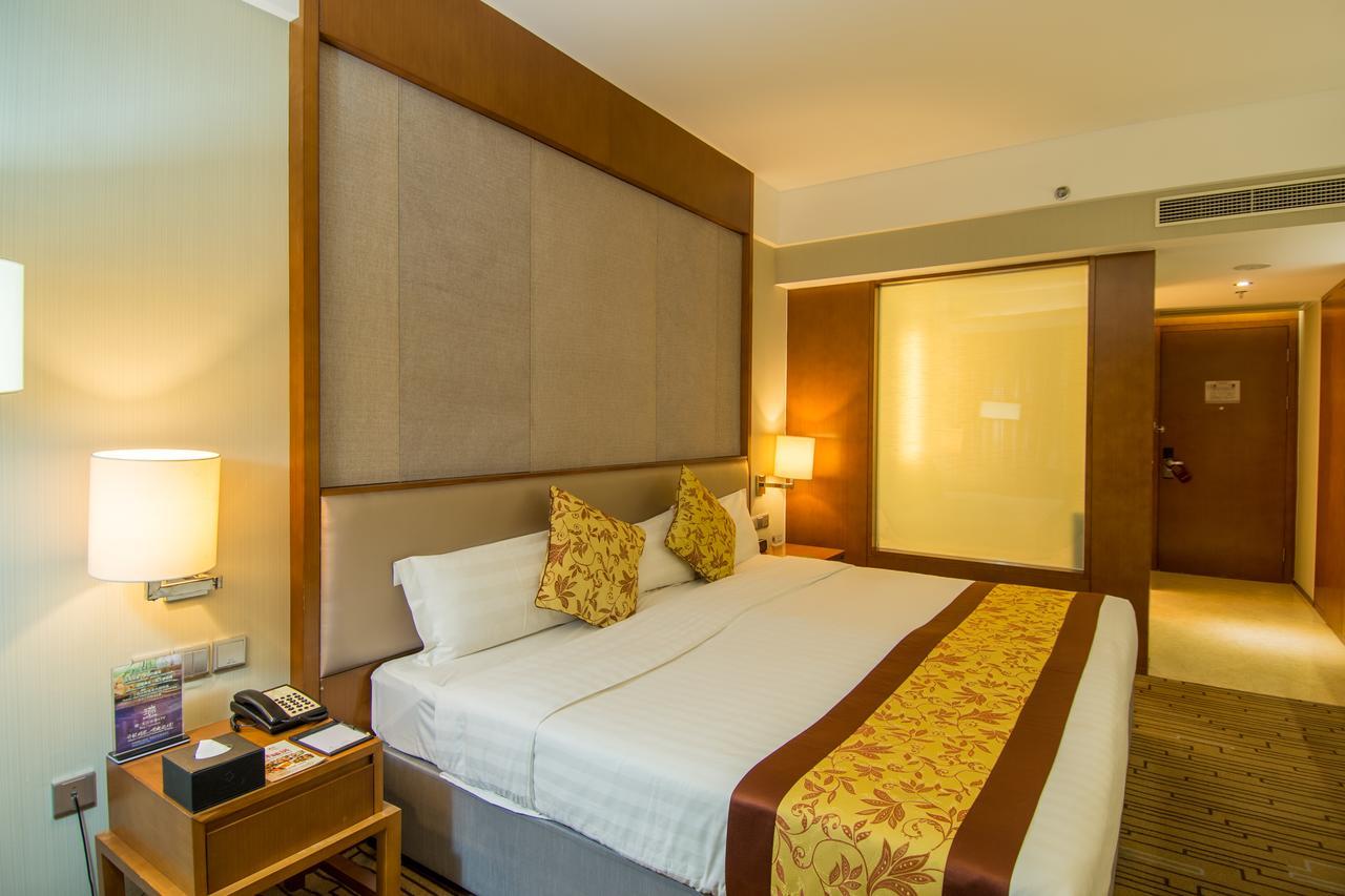 Shenyang Rayfont International Hotel Exterior photo