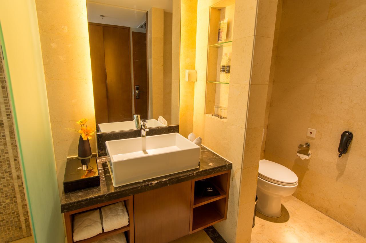 Shenyang Rayfont International Hotel Exterior photo