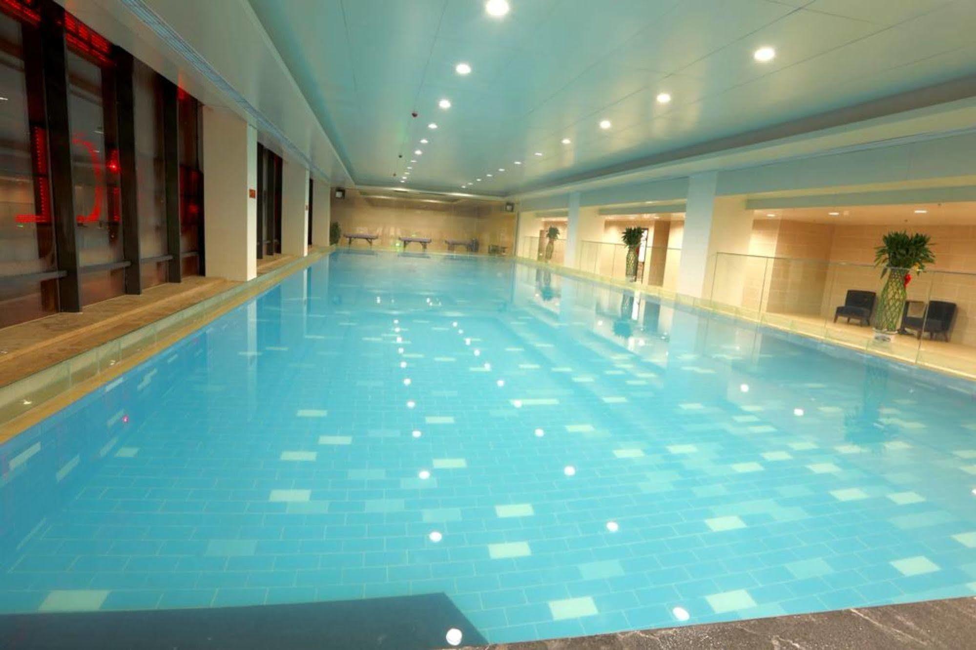Shenyang Rayfont International Hotel Exterior photo